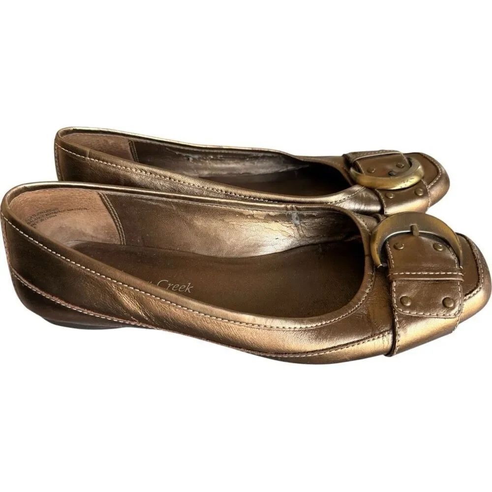 Womens Coldwater Creek Bronze Leather Buckle Ballet Flat Comfort Shoes Sz 7